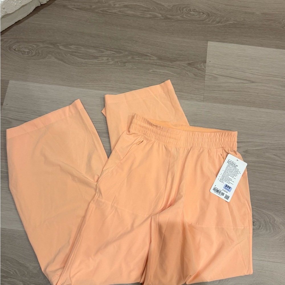 Swift wide-leg mid-rise pants peach